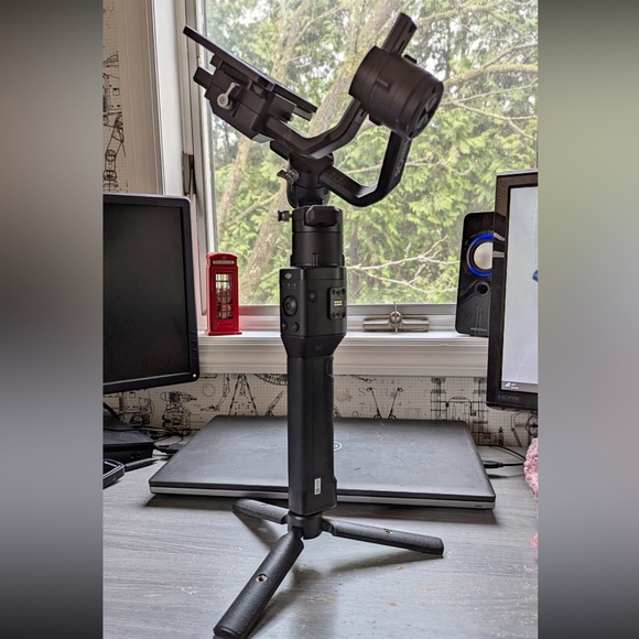 DJI Ronin-S Essentials - Picture 4 of 8